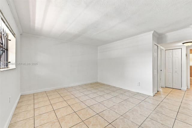 1245 W 24th Street 223, Hialeah, FL 33010