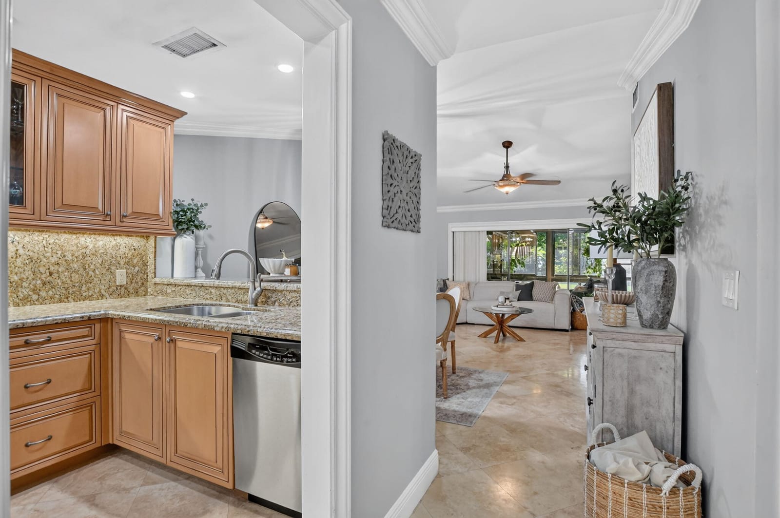 21616 Guadalajara Avenue — photo 5