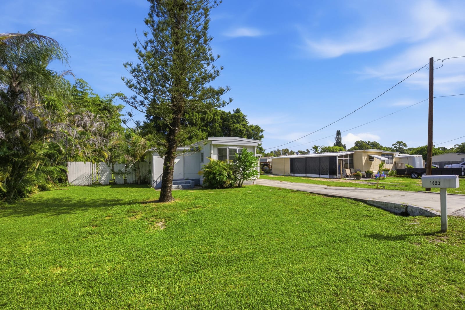 1823 SW College Street, Stuart, FL 34997 photo 3