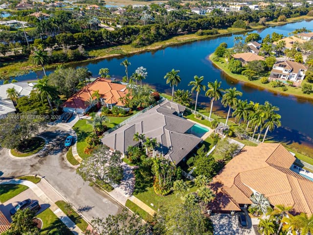 2950 Medinah, Weston, FL 33332