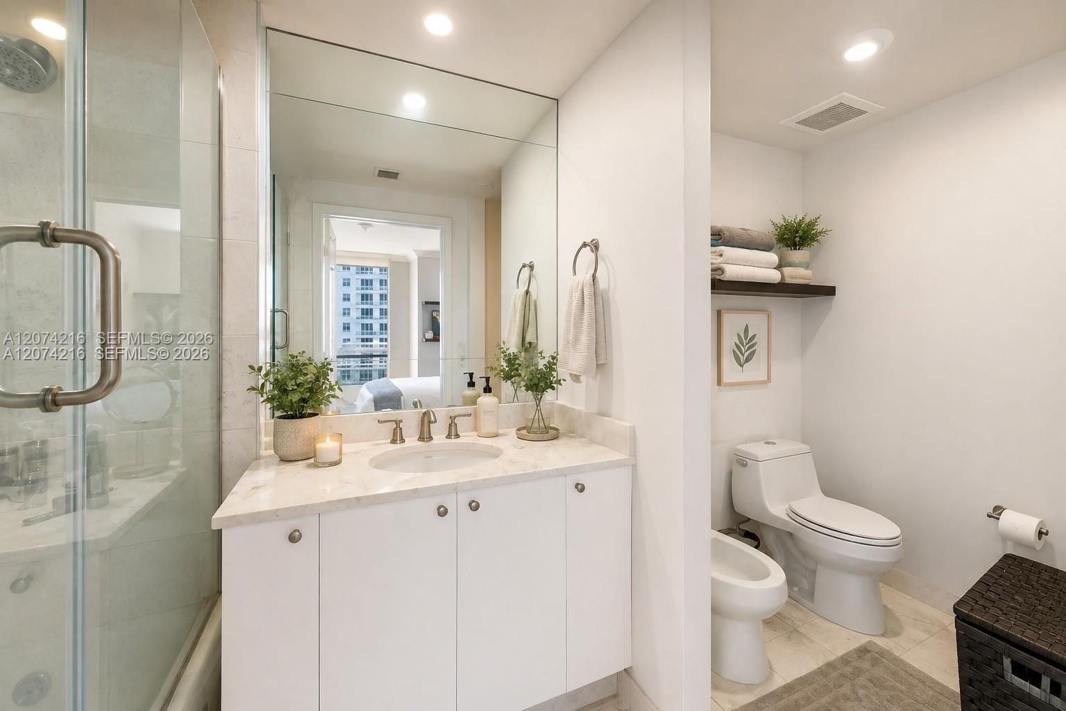 901 Brickell Key Boulevard 2801, Miami, FL 33131 photo 8