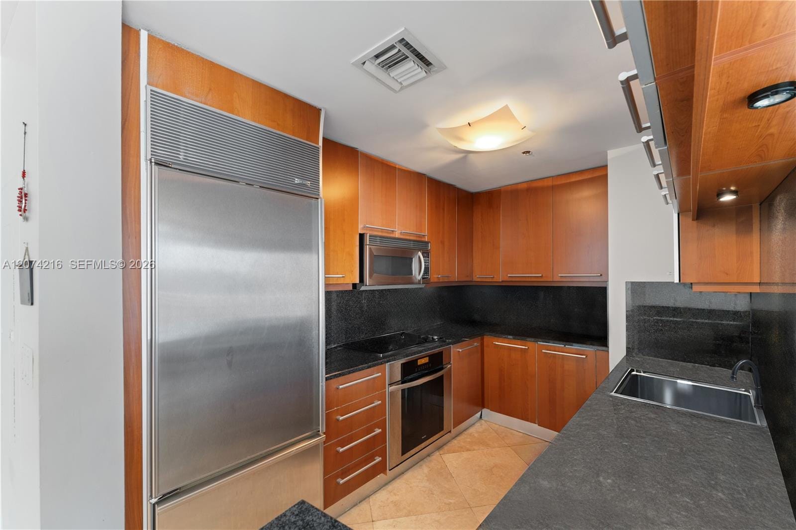 901 Brickell Key Boulevard 2801, Miami, FL 33131 photo 10