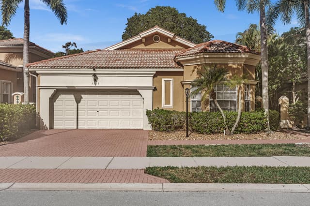 5828 NW 121st Avenue, Coral Springs, FL 33076