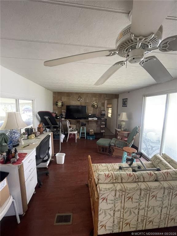 602 Tahiti Way NE, Jensen Beach, FL 34957 photo 13