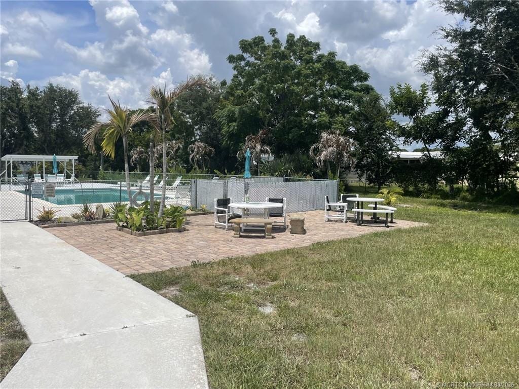 602 Tahiti Way NE, Jensen Beach, FL 34957 photo 6