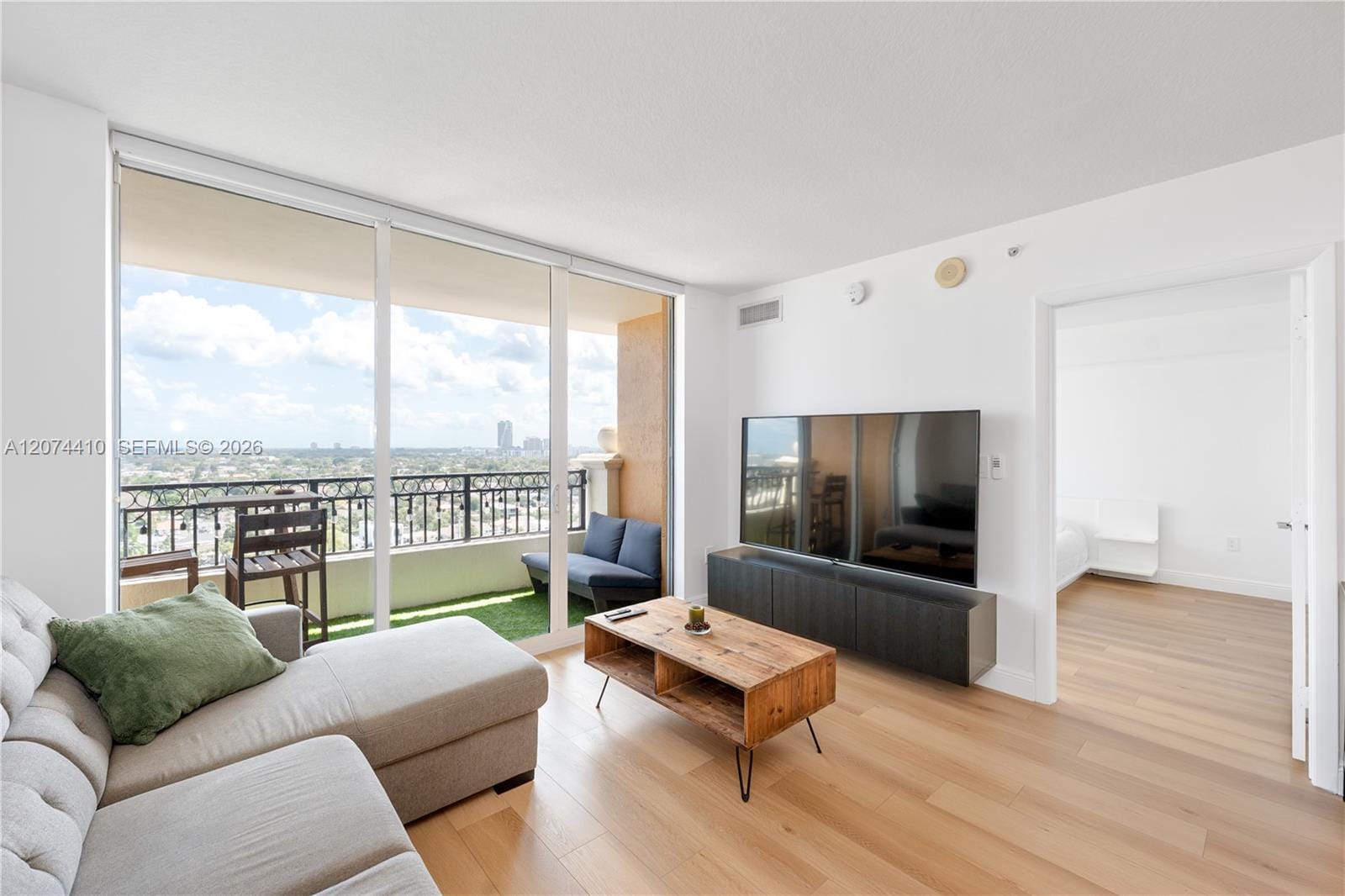 3232 Coral Way 1507 — photo 10