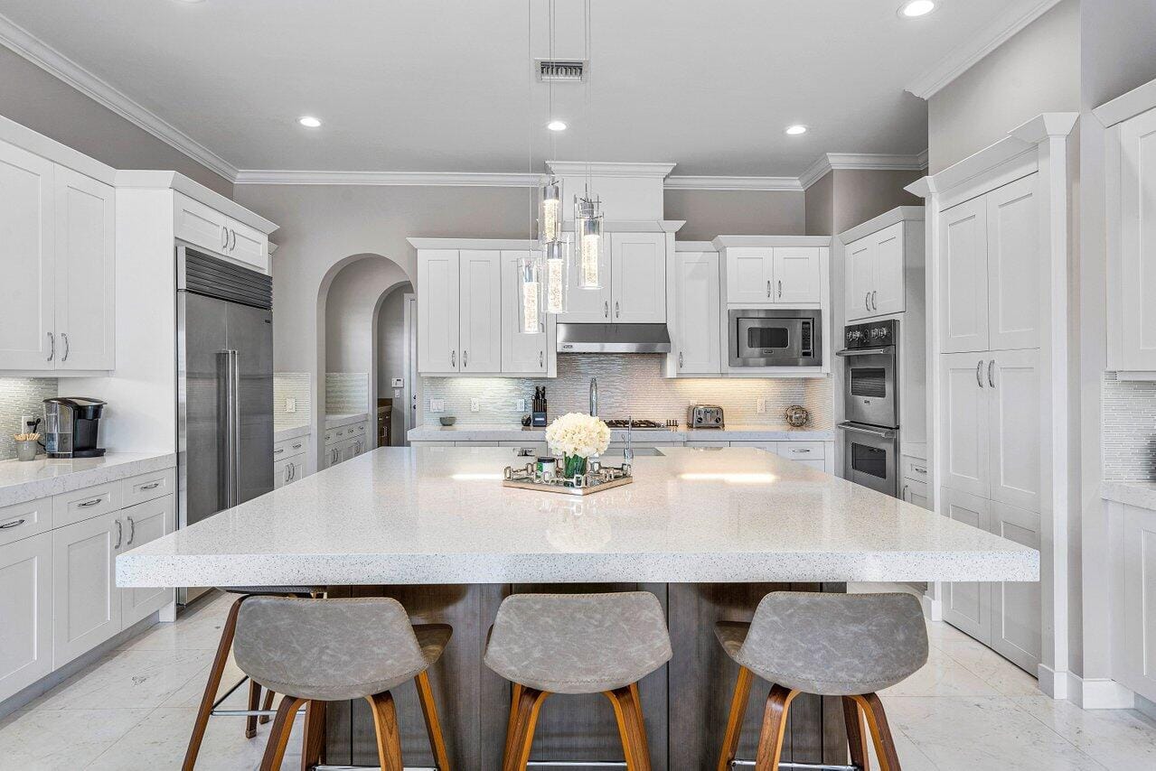 17511 Cadena Drive — photo 3