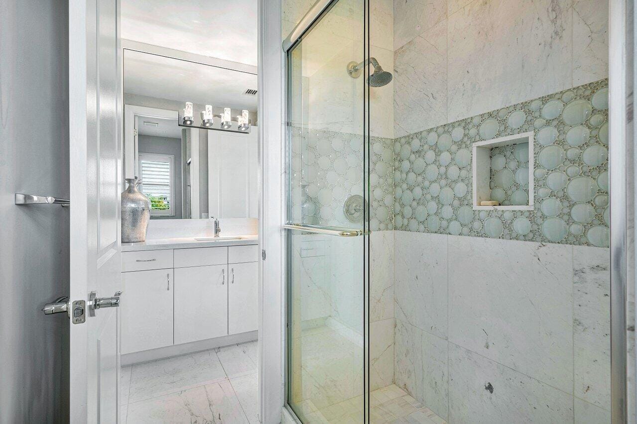 17511 Cadena Drive — photo 12