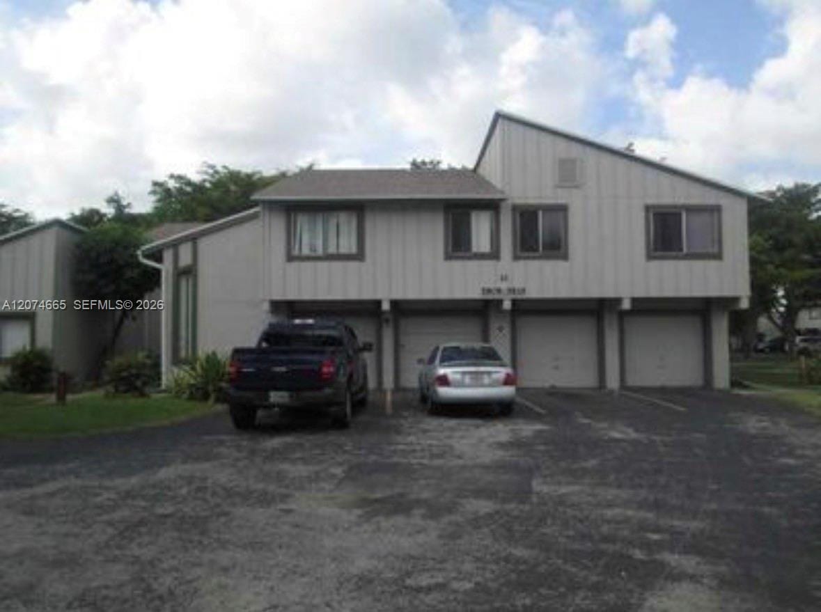 5810 NW 22nd Street 21-B, Lauderhill, FL 33313