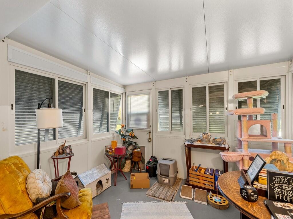 385 NE Jade Circle — photo 12