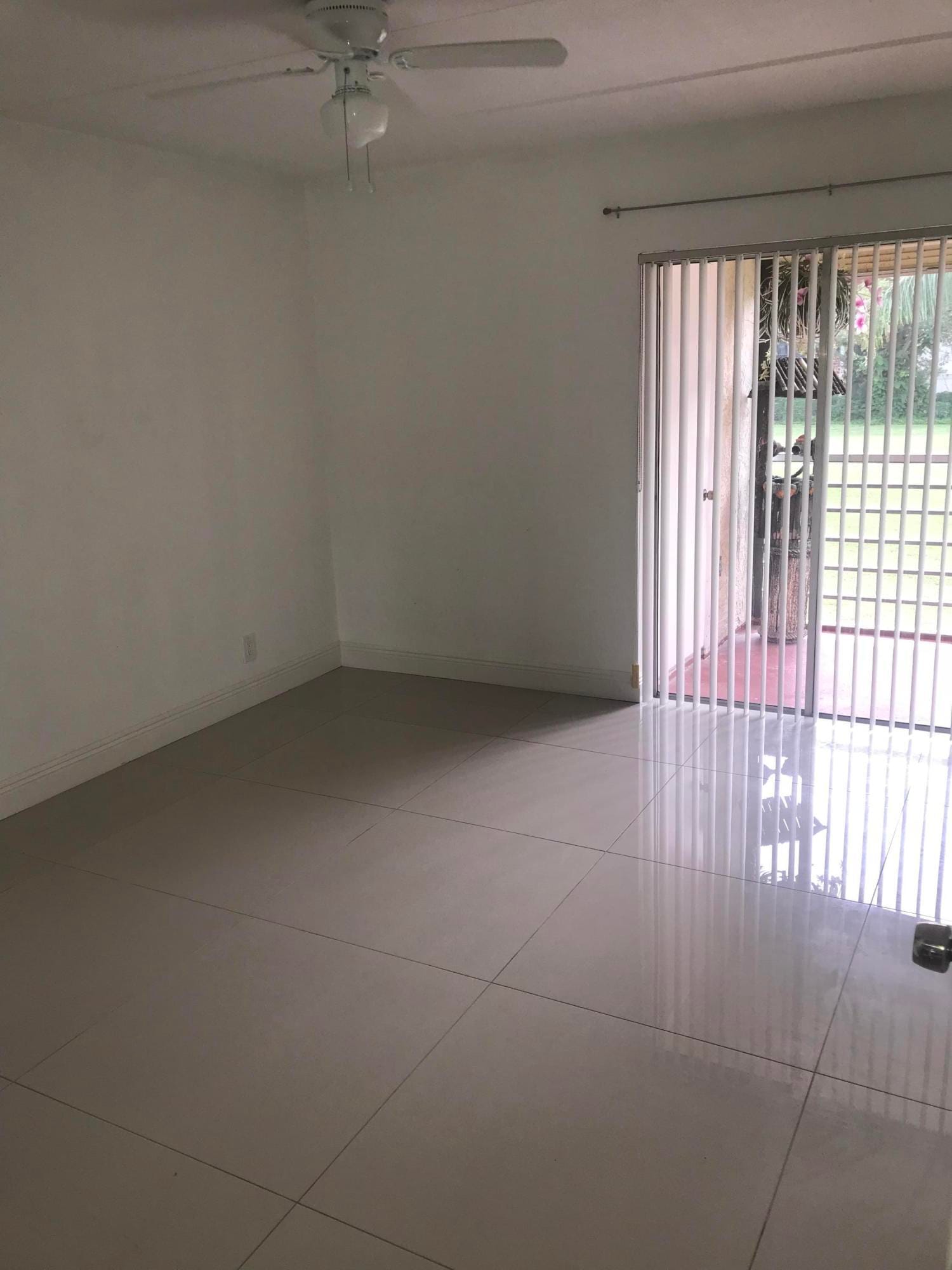 2000 Springdale Boulevard 210, Palm Springs, FL 33461 photo 8