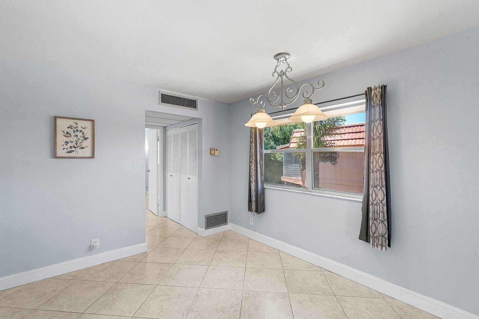 566 Saxony L, Delray Beach, FL 33446 photo 14