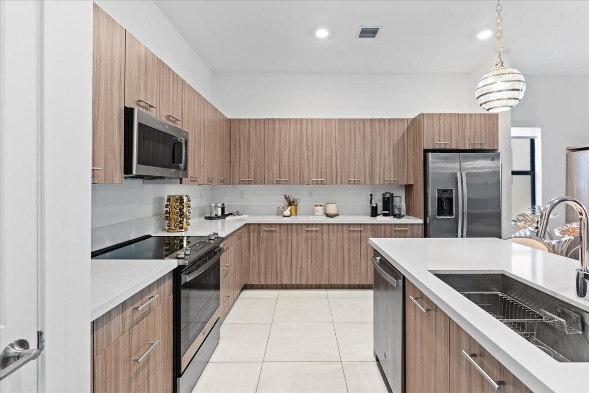 17429 SW 41st Street — photo 4