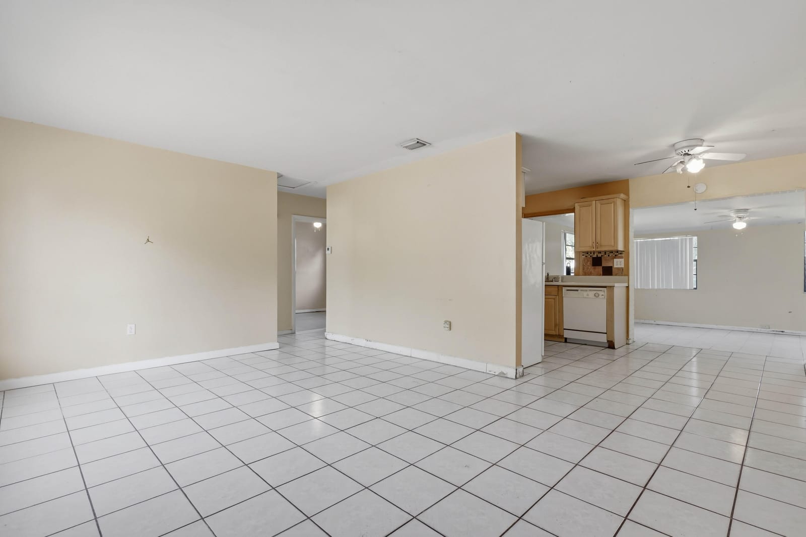 980 NW 183RD Street, Miami Gardens, FL 33169 photo 7