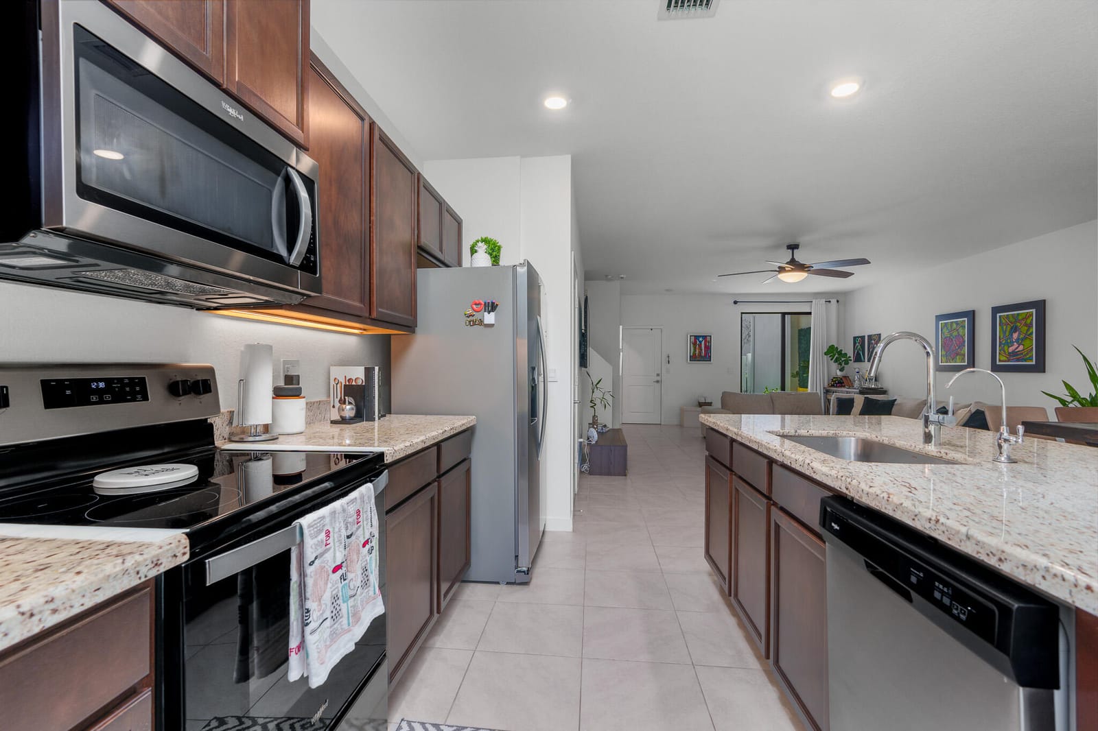 527 NW 17th Street — photo 12