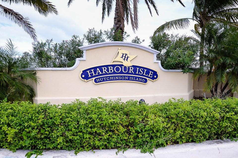 27 HARBOUR ISLE Drive W 305, Fort Pierce, FL 34949 photo 24
