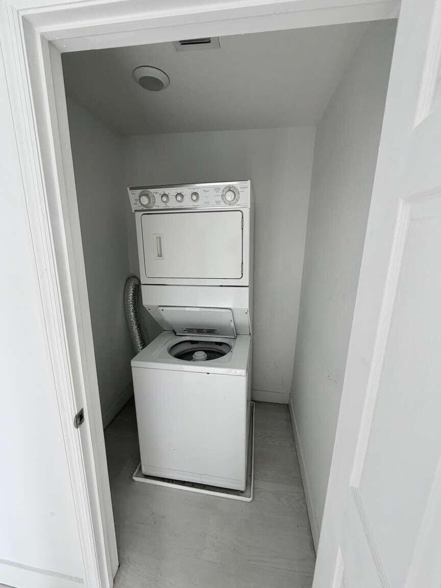 7516 NE 1 Avenue 302, Miami, FL 33138 photo 10