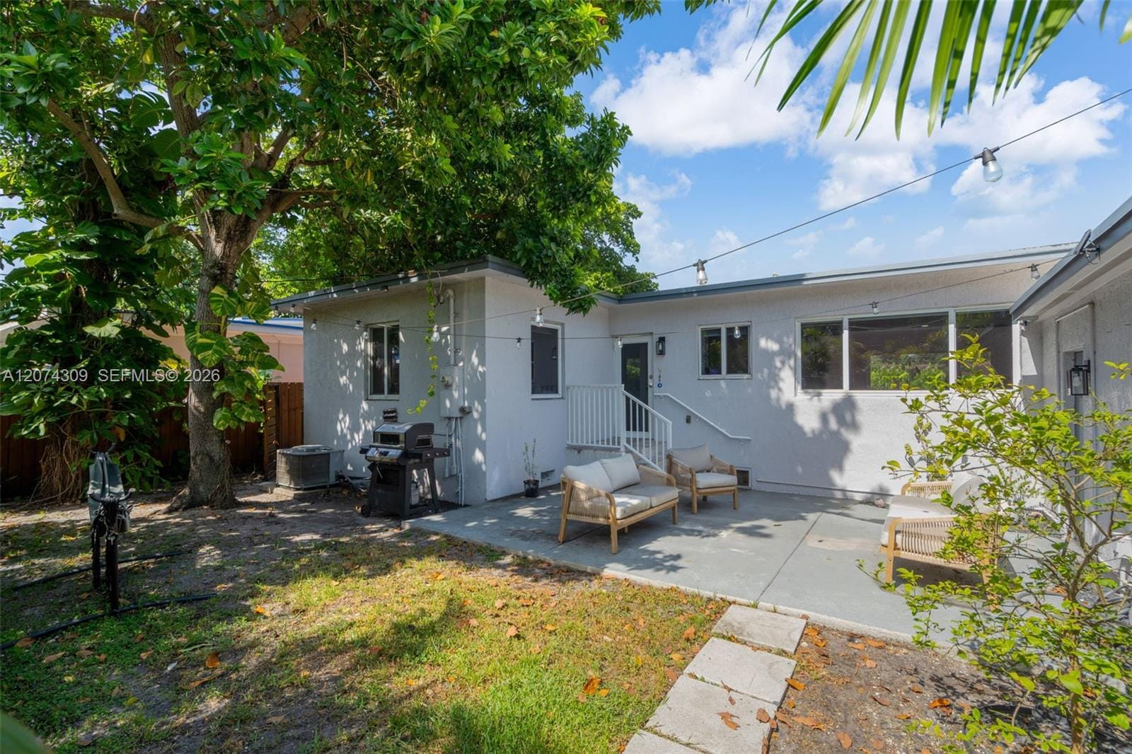 8911 N Miami Avenue, El Portal, FL 33150 photo 15