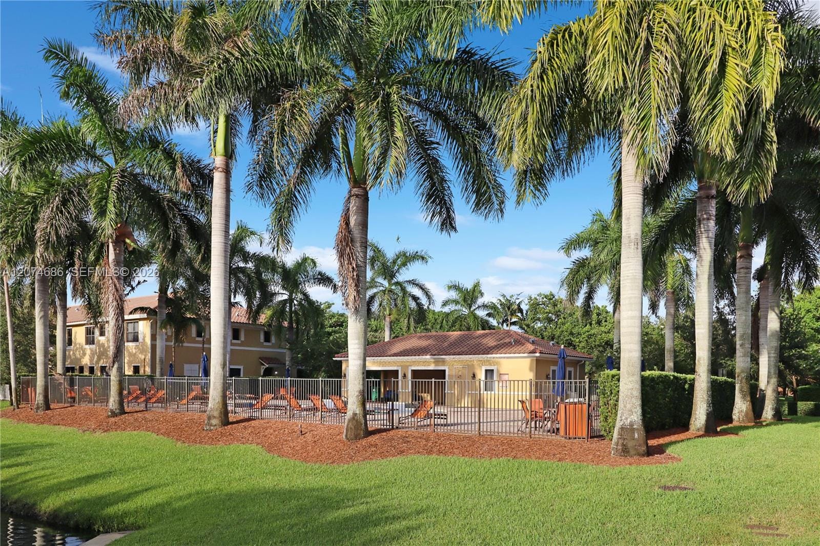 12365 S Village Circle, Davie, FL 33325 photo 19