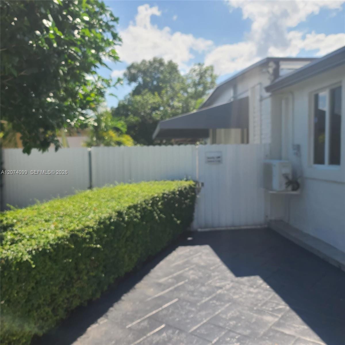 3740 NW 165 Street 3740, Miami Gardens, FL 33054