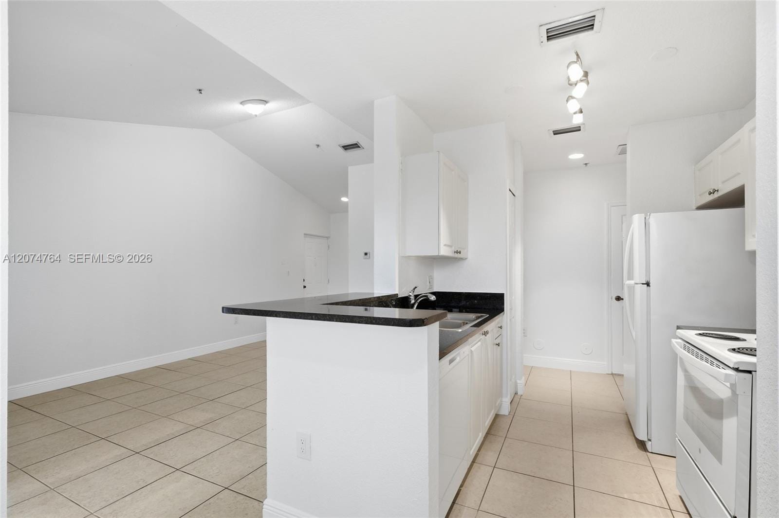 21000 SW 87th Avenue 307, Cutler Bay, FL 33189 photo 11