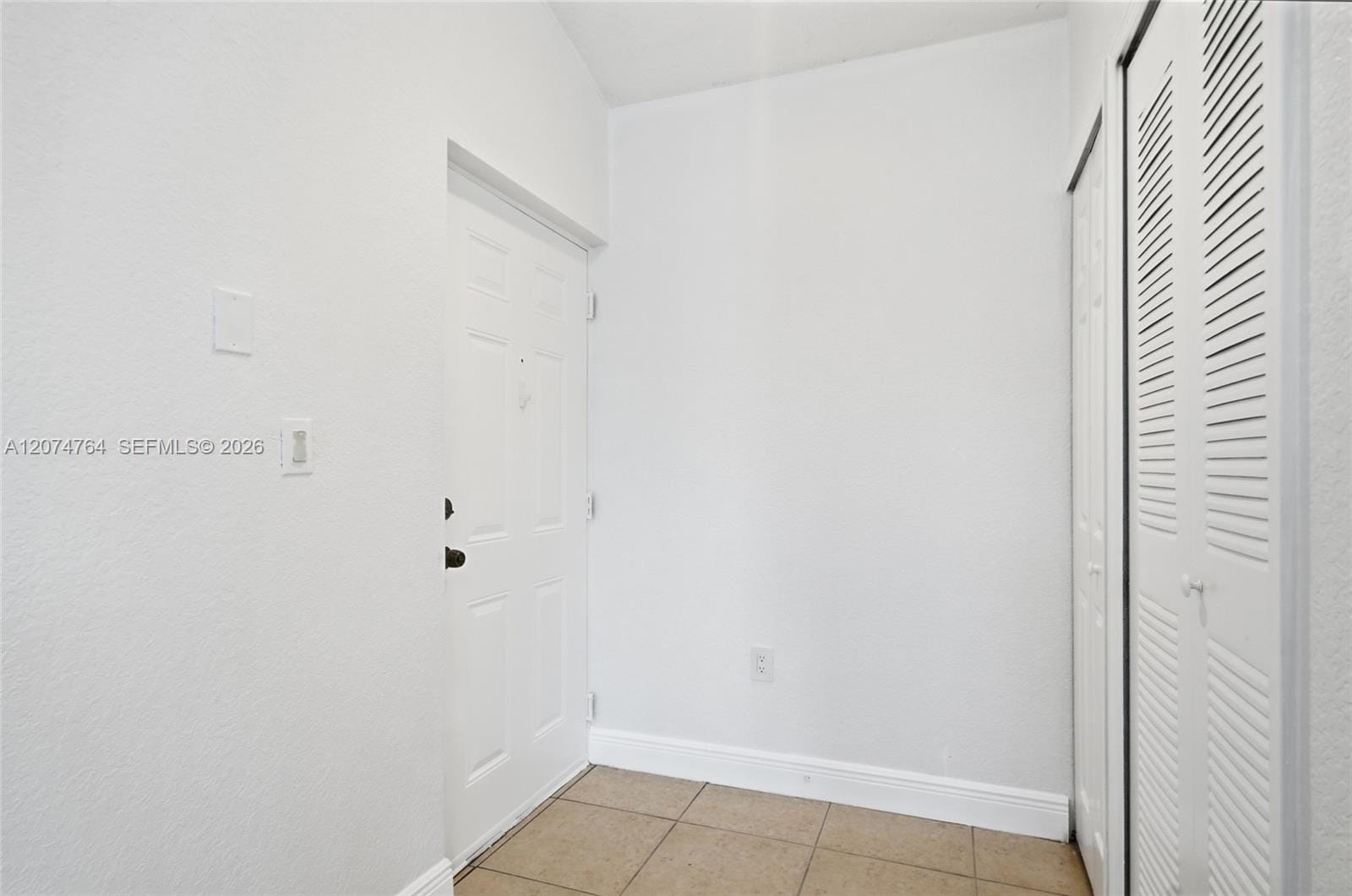 21000 SW 87th Avenue 307, Cutler Bay, FL 33189 photo 4