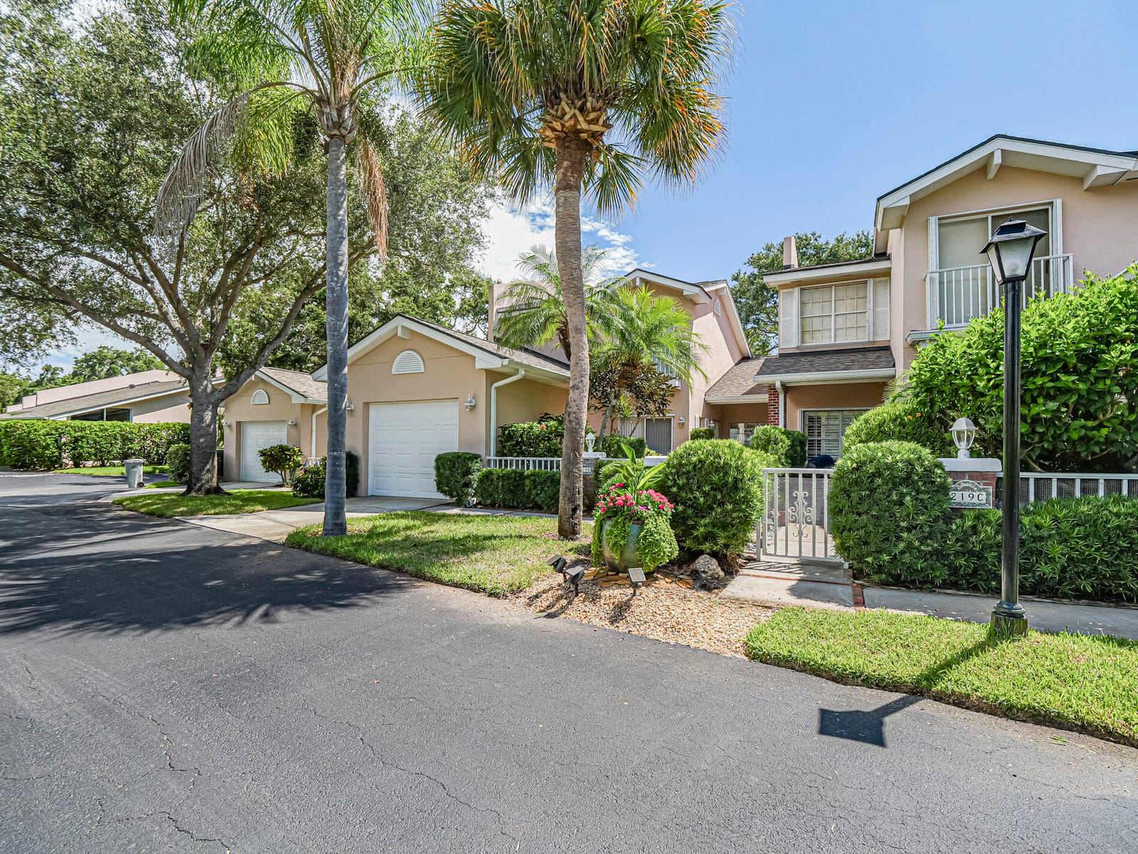 219 E Park Shores Circle 219B — photo 2