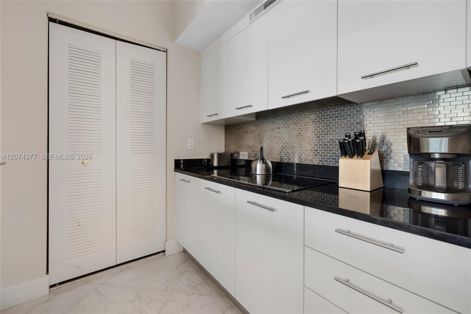 3951 S Ocean Drive 902 — photo 9