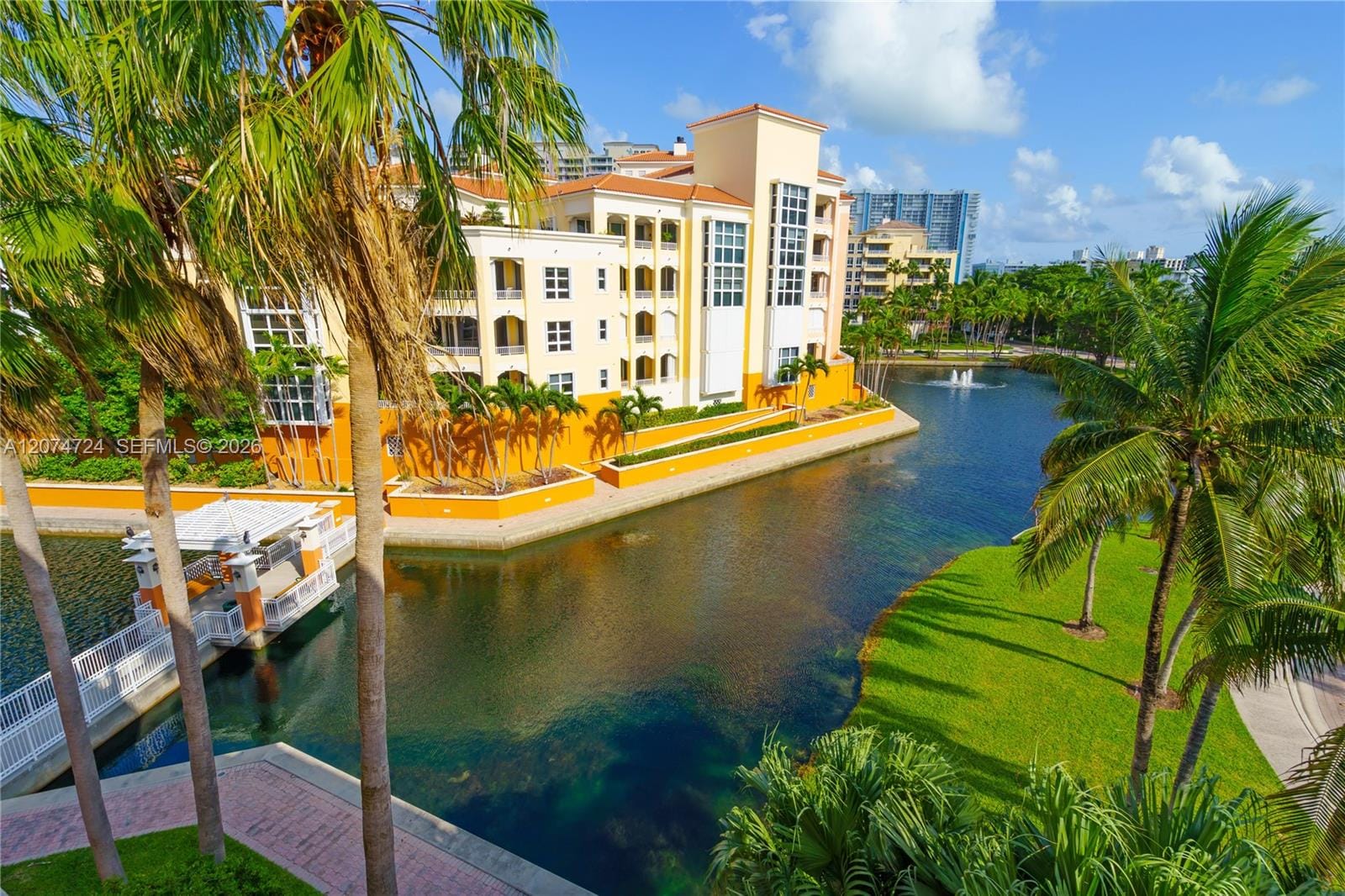 737 Crandon Boulevard PH-1, Key Biscayne, FL 33149 photo 5