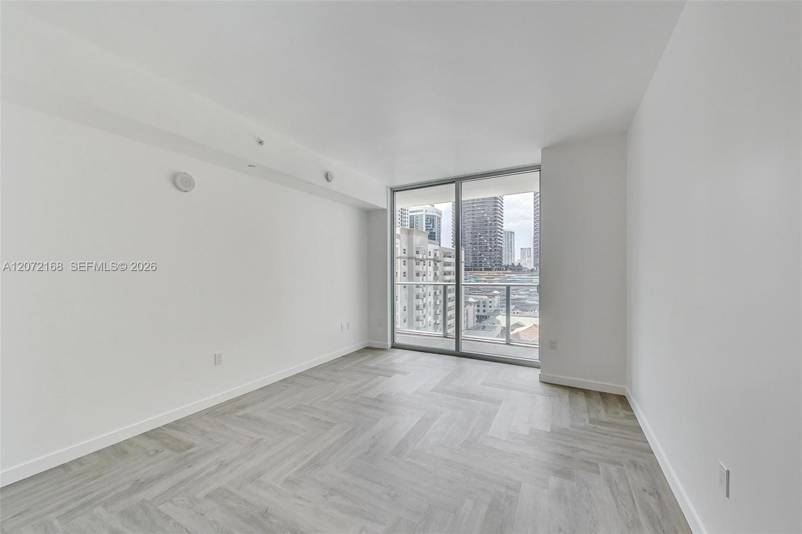 1100 S Miami Avenue 1008, Miami, FL 33130 photo 12