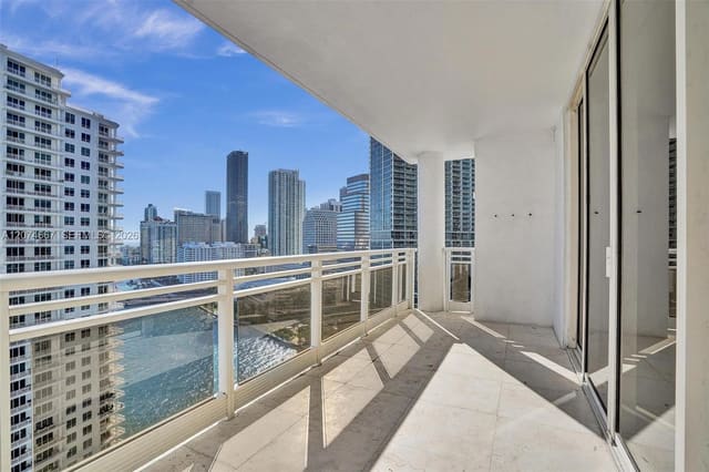 901 Brickell Key Boulevard 2302, Miami, FL 33131