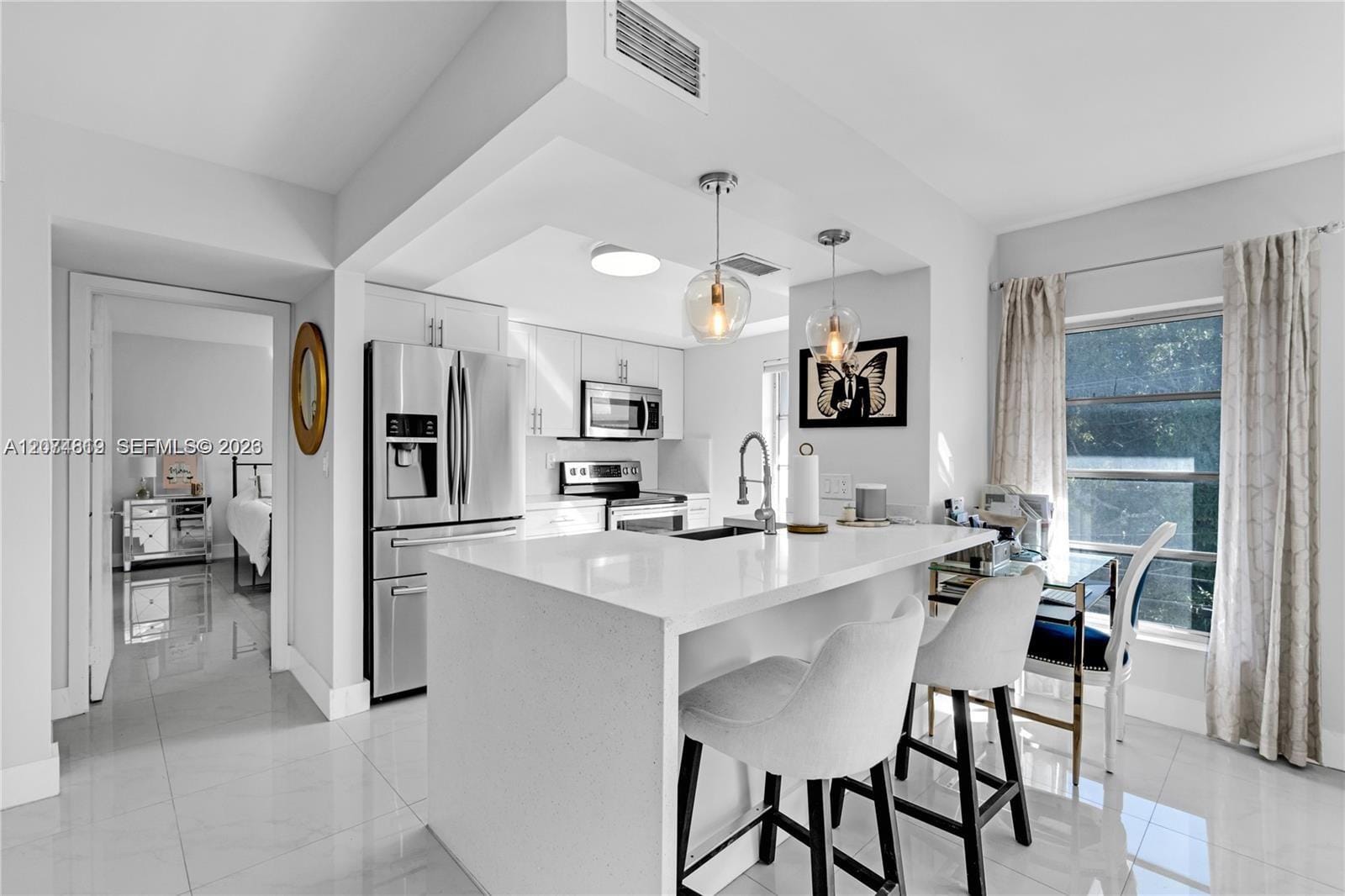 110 Salamanca Avenue 403 — photo 5