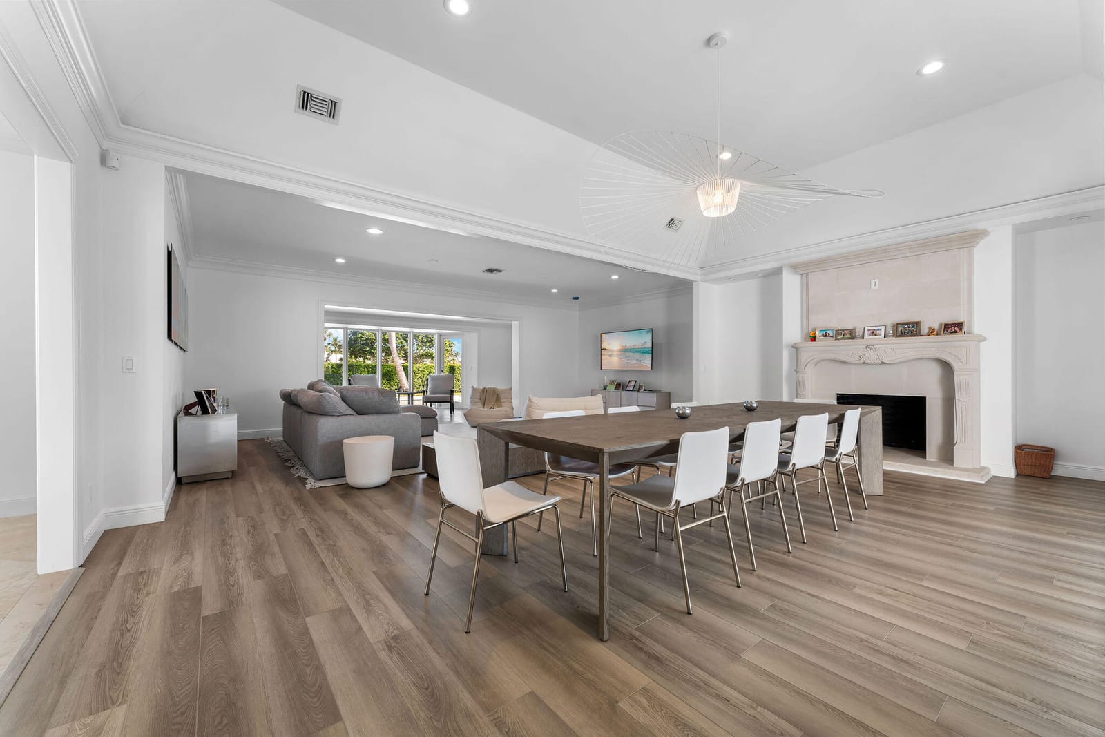 971 LAKE HOUSE Drive — photo 8