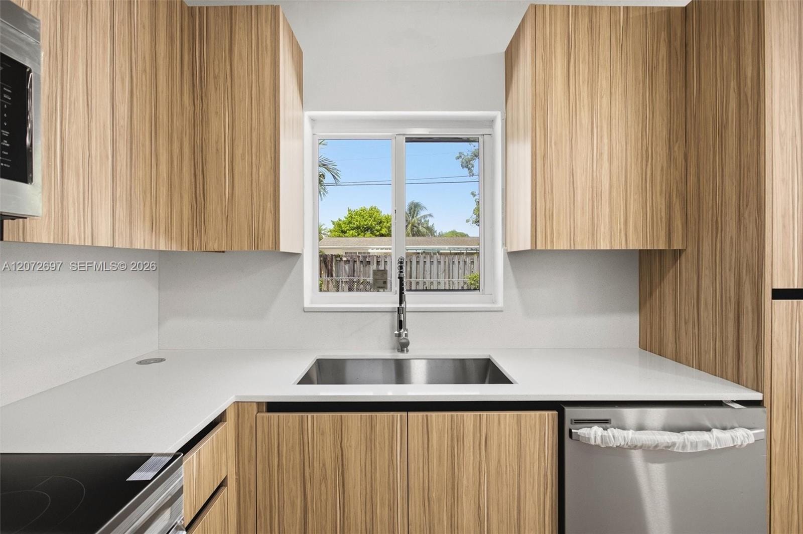 2250 Gulfstream Drive — photo 12