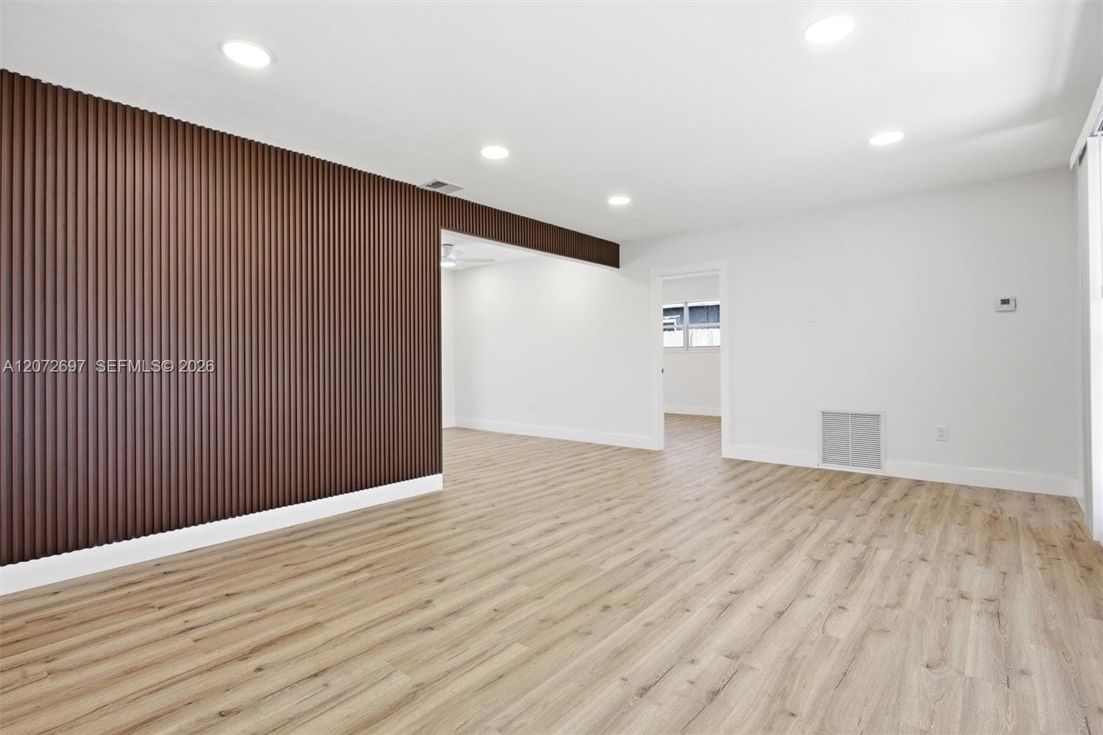 2250 Gulfstream Drive — photo 6