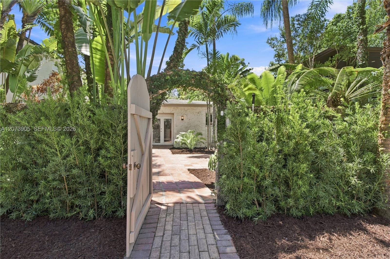 4110 Battersea Road, Miami, FL 33133 photo 3