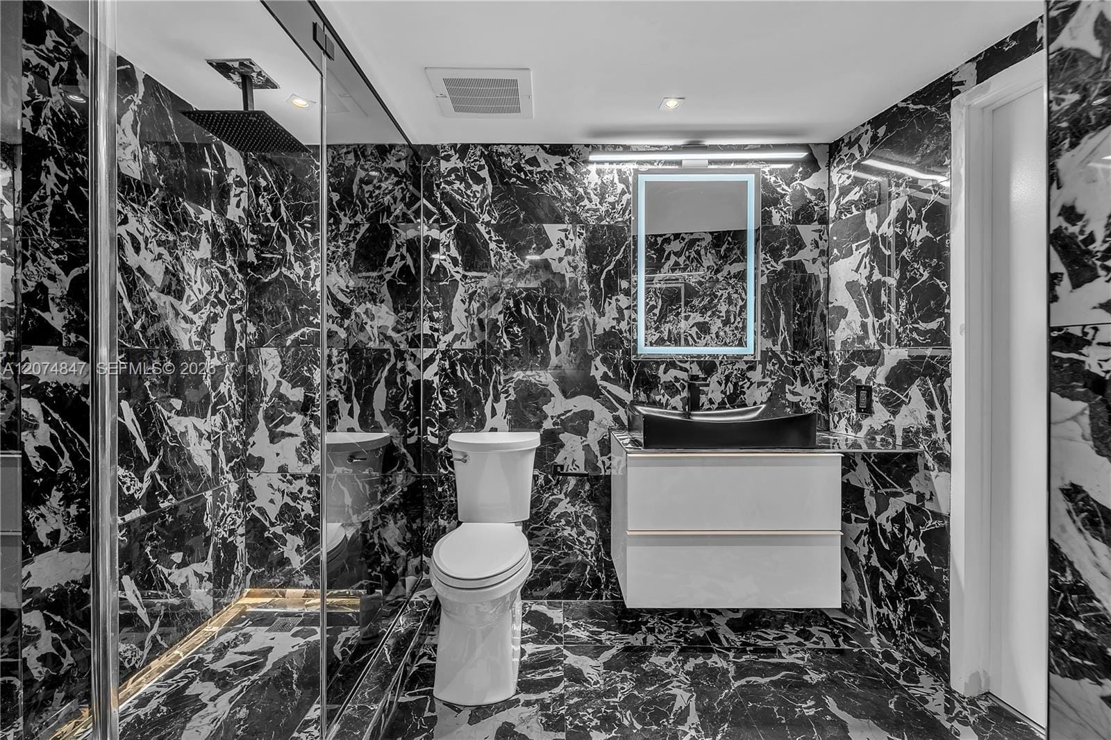 1750 Bayshore Drive 2004, Miami, FL 33132 photo 16