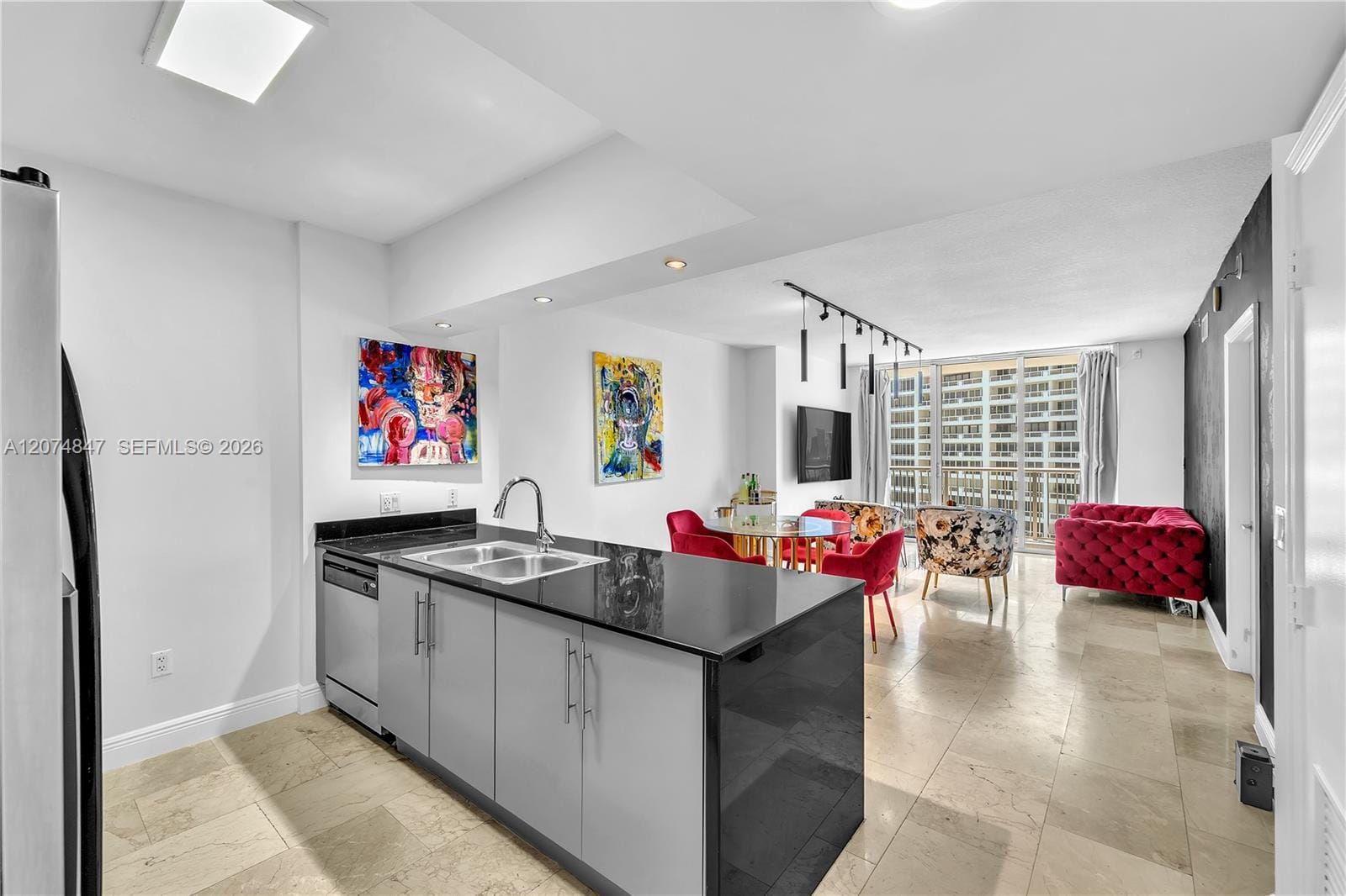 1750 Bayshore Drive 2004, Miami, FL 33132 photo 8