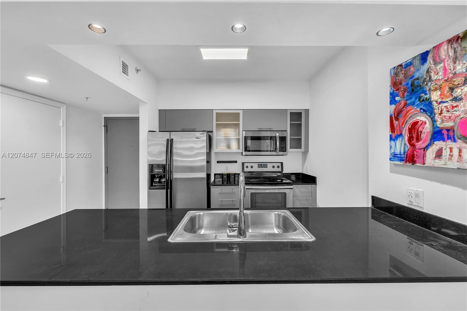 1750 Bayshore Drive 2004, Miami, FL 33132 photo 10