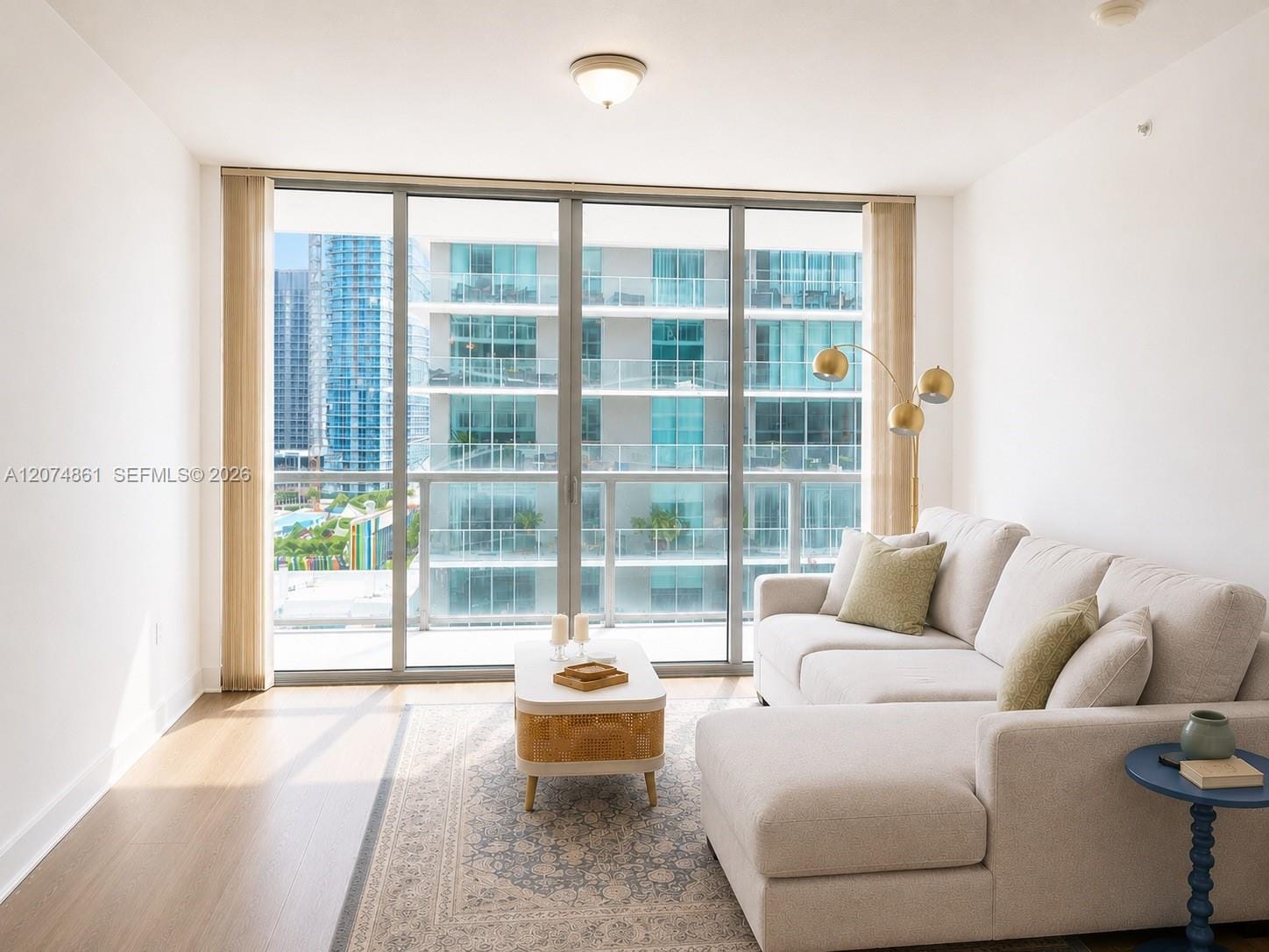 1111 SW 1st Avenue 2316-N, Miami, FL 33130 photo 2