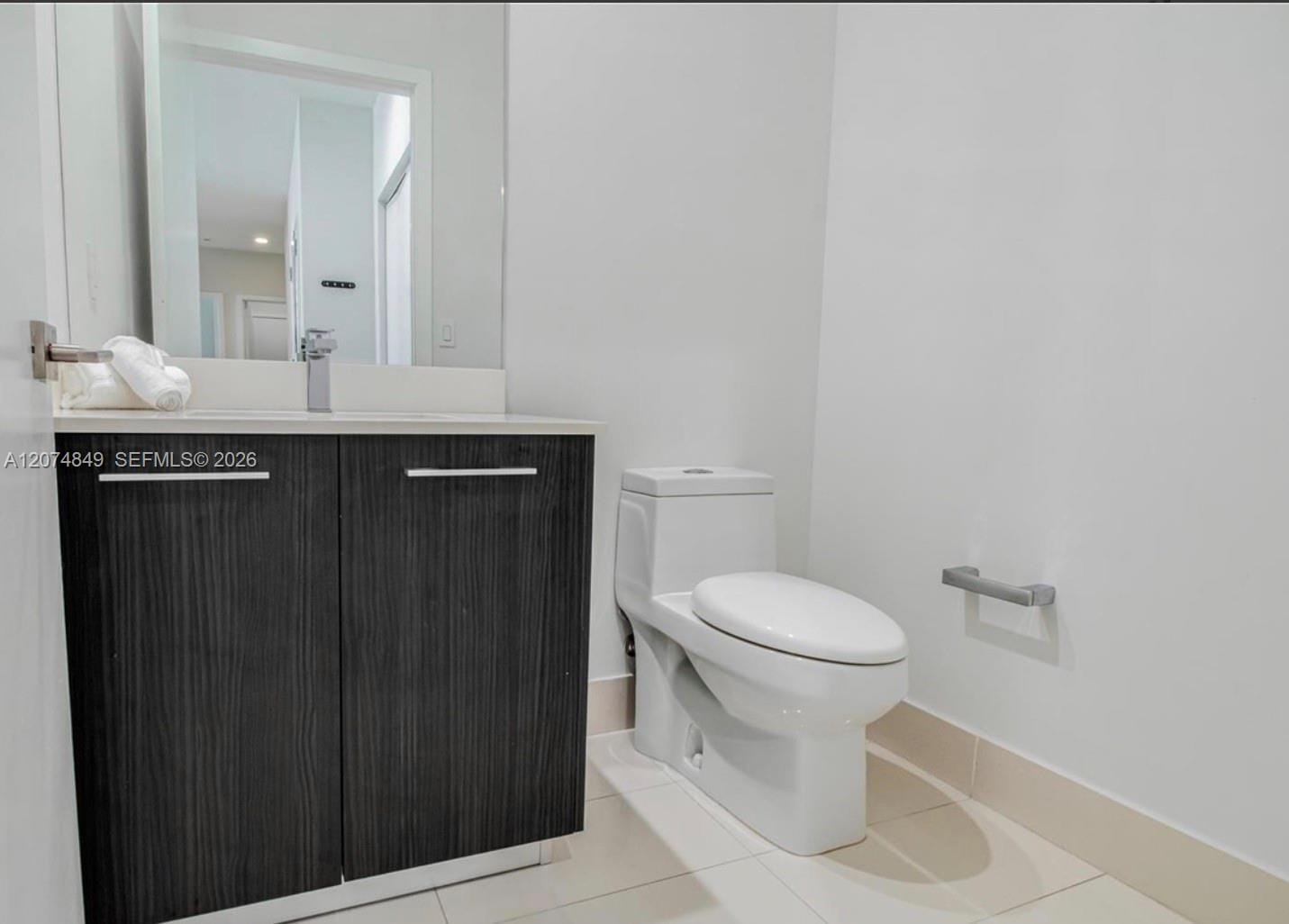 55 SW 9th Street 4409 — photo 7