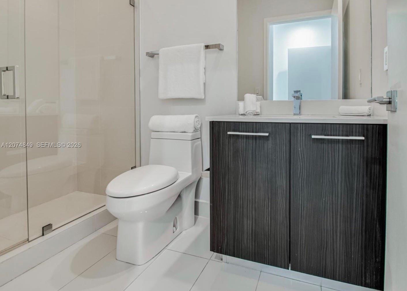 55 SW 9th Street 4409 — photo 8