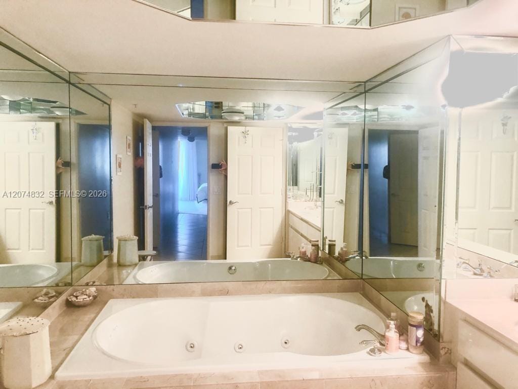 16711 Collins Avenue 706, Sunny Isles Beach, FL 33160 photo 9