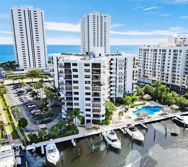 1361 S Ocean Boulevard 1006, Pompano Beach, FL 33062