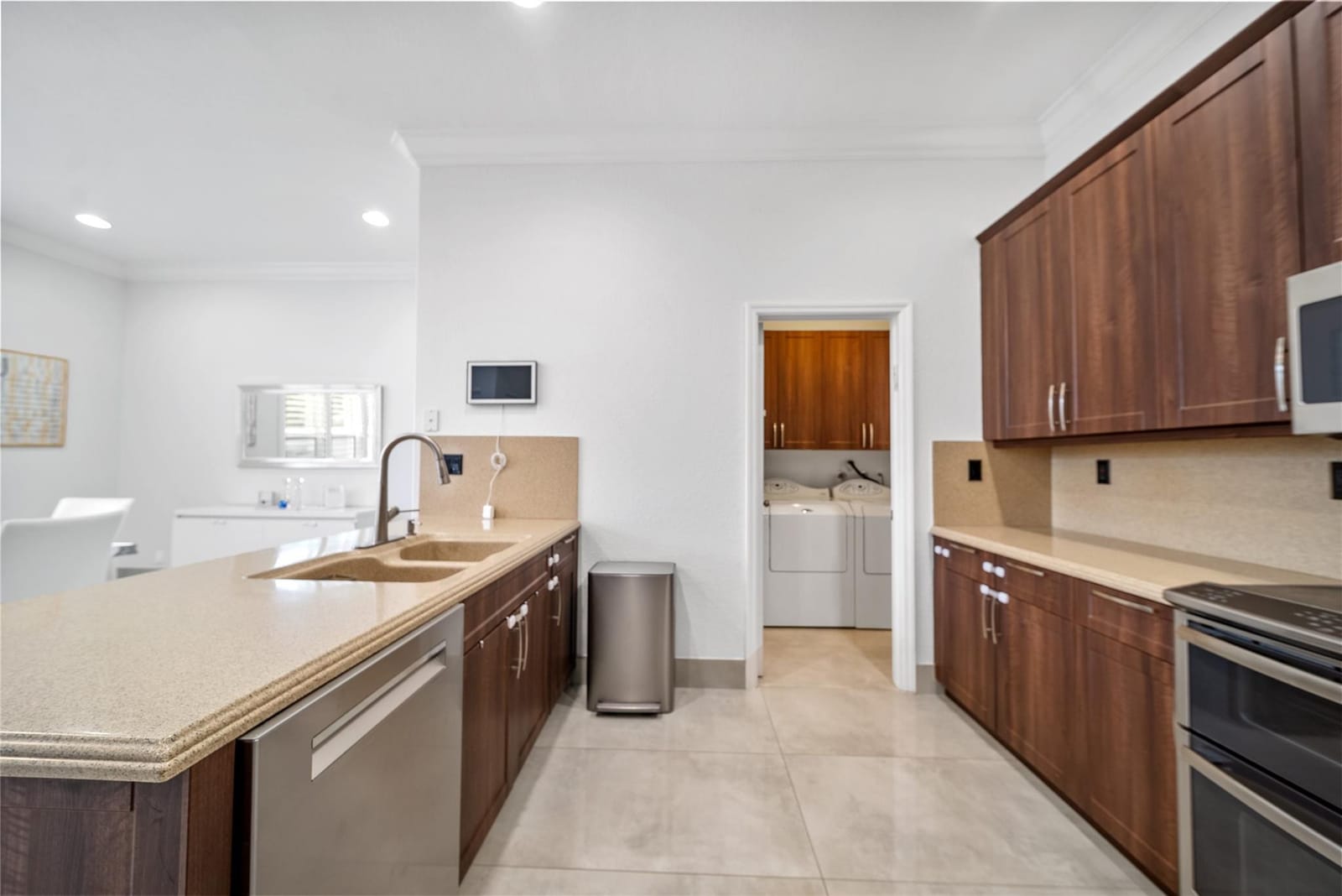 4916 SW 38th Way — photo 8