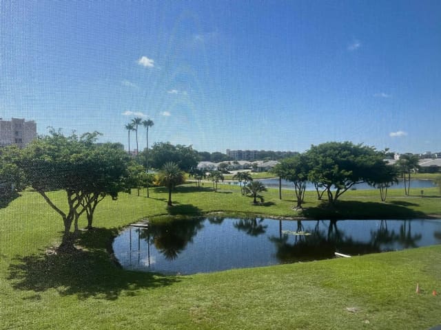 7006 Huntington Lane #302, Huntington Lakes, Delray Beach, FL