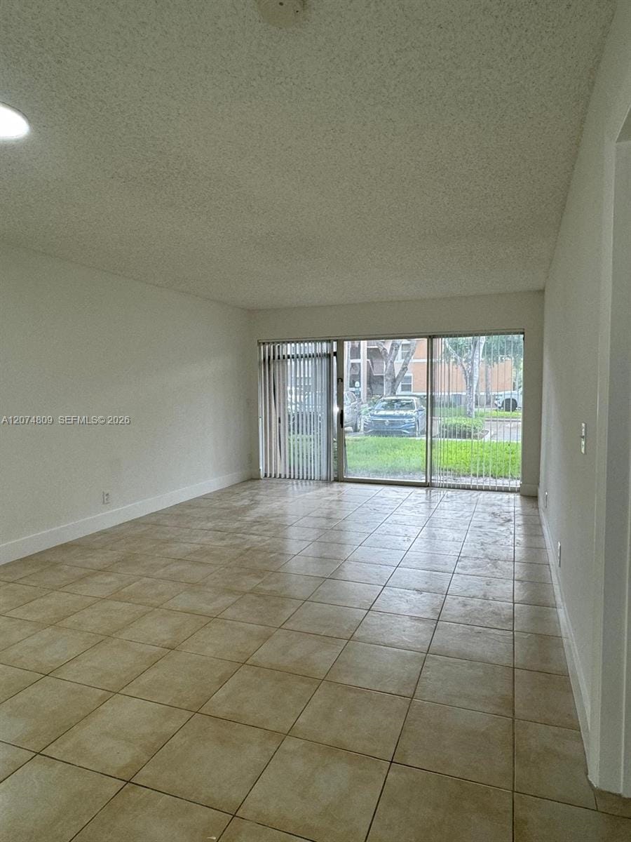 8801 Wiles Road 103, Coral Springs, FL 33067
