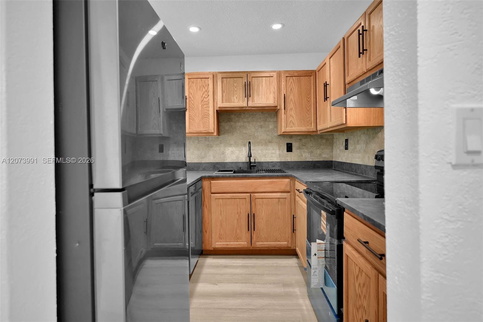 9301 SW 92nd Avenue A302 — photo 7