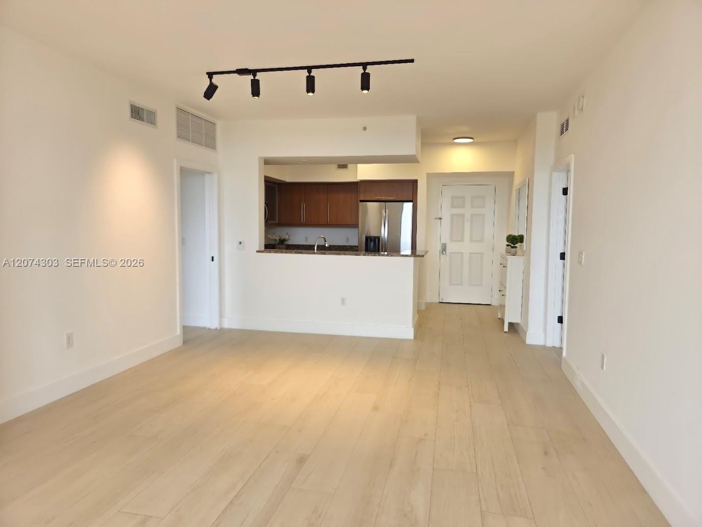 888 S Douglas Road 1108 — photo 9