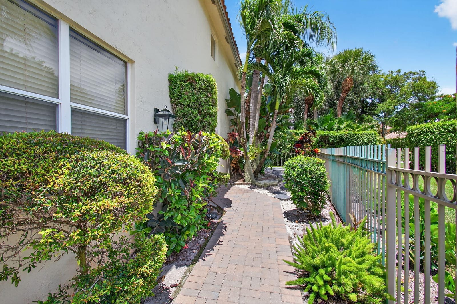2621 NW 53rd Drive, Boca Raton, FL 33496 photo 3